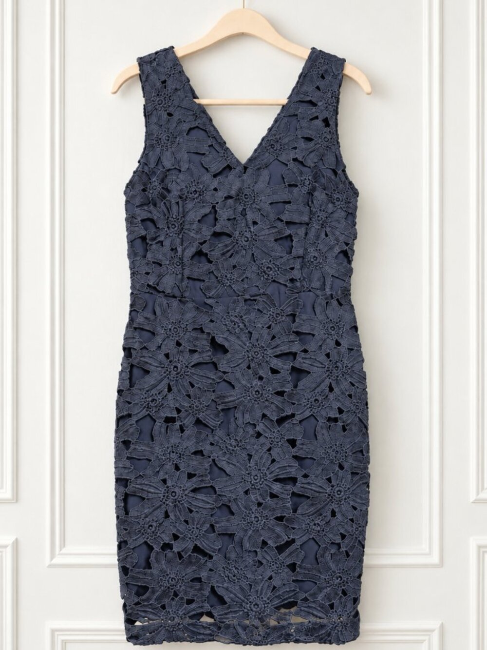 Banana Republic Navy Floral Lace Sheath Dress | 10 Petite
